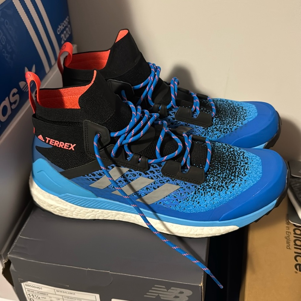 ADIDAS BOOST TERREX 400